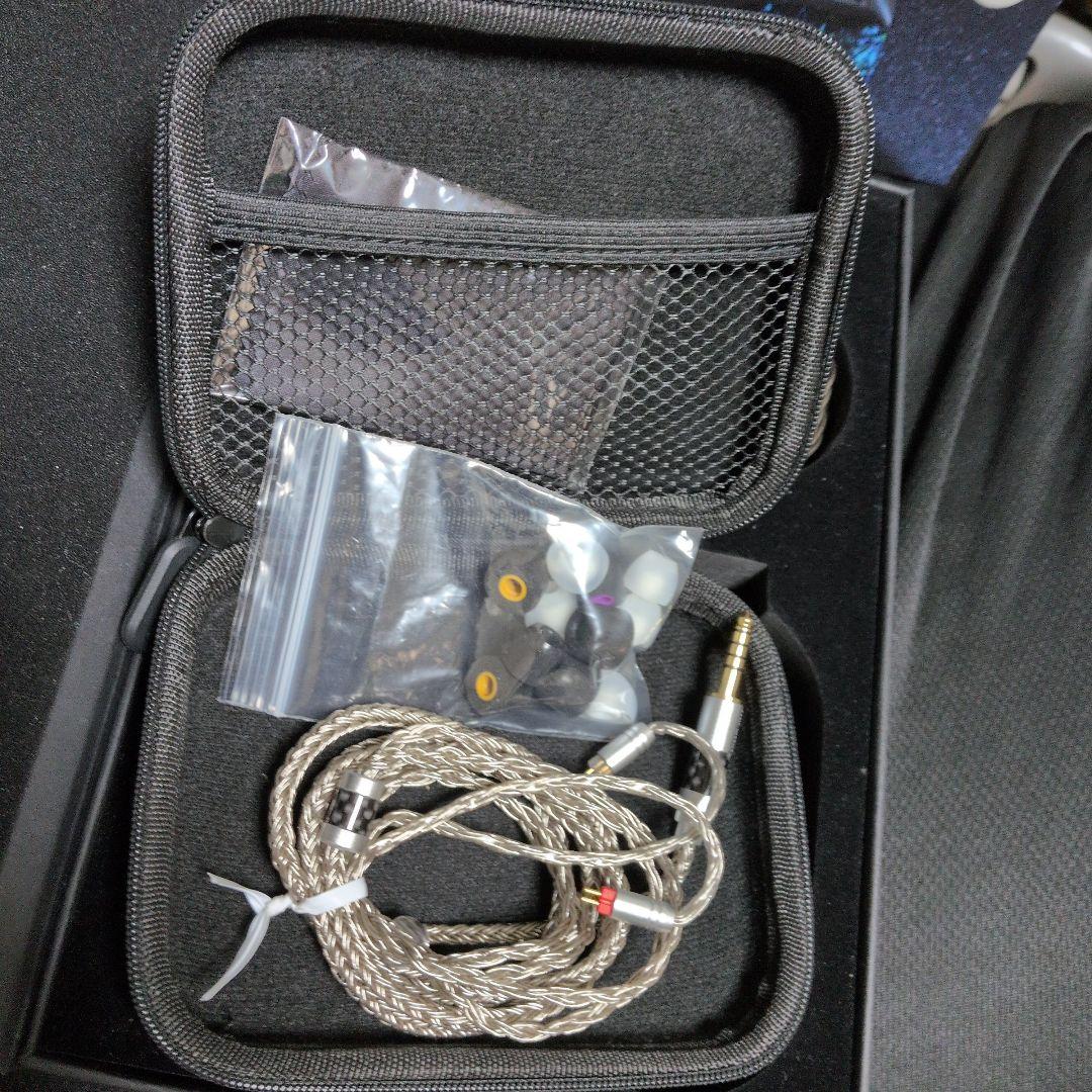 THIEAUDIO Hype 4 イヤホン & 4.4mmケーブルのオマケ付き