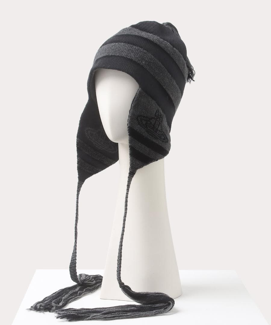 SALE】Vivienne Westwood ポンポン耳当て付ボーダーニット
