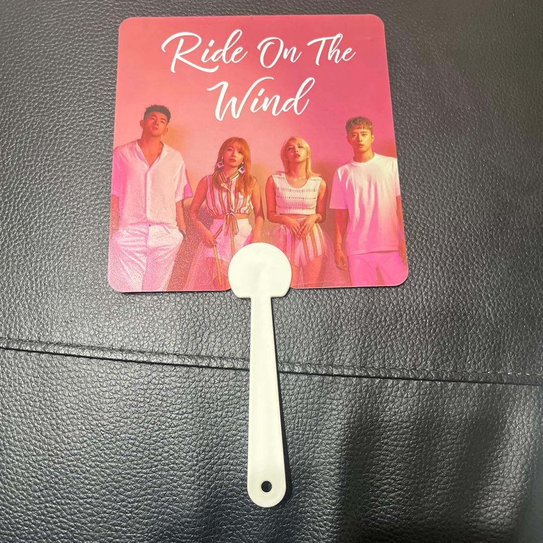 KARD K.A.R.D サイン入り ジウ　B.M うちわ