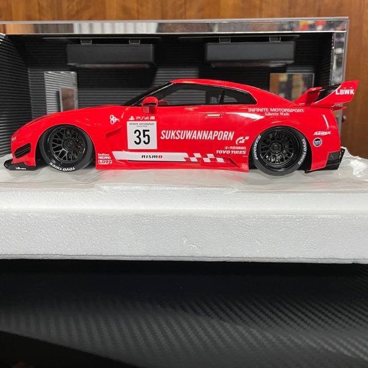 未展示品TOP SPEED1/18LB-ワークス GT スカイライン GT-R