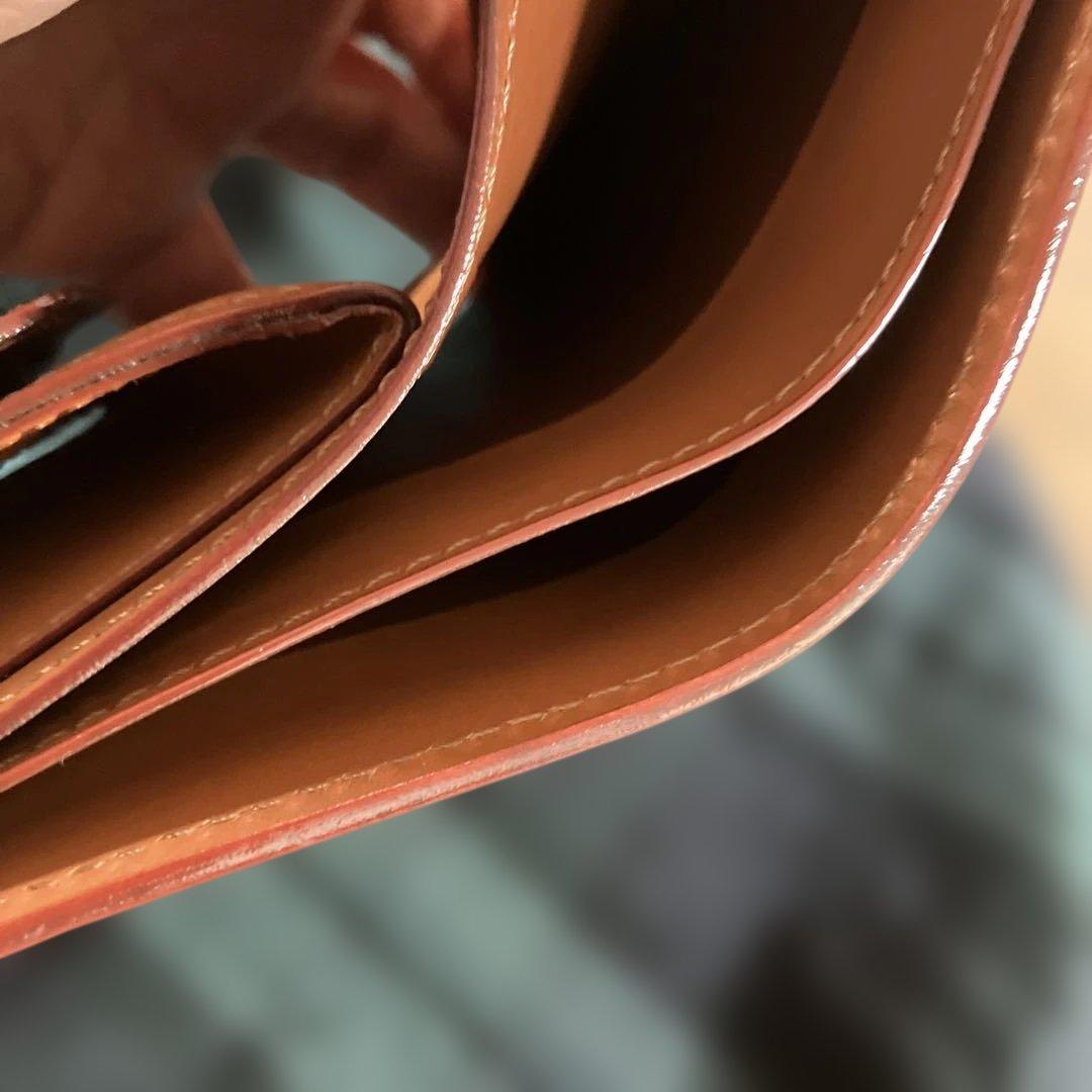 鞄いたがき マルチ札入れ　(キャメル)