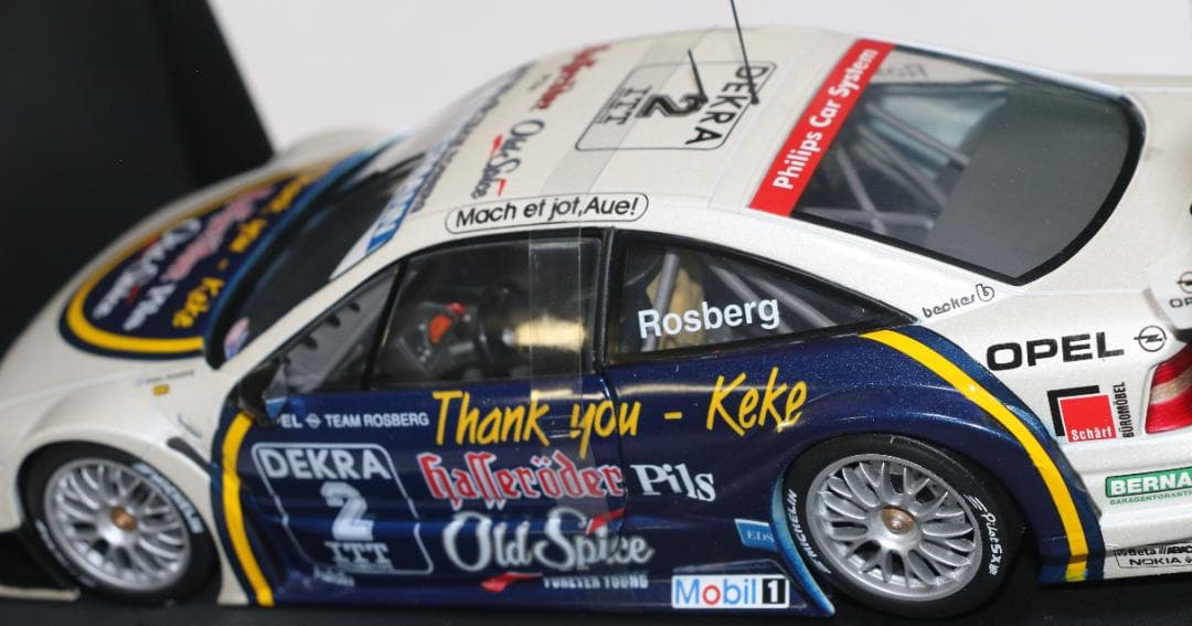 超希少ミニチャンプス(UTモデル)オペル　チームロズベルグDTM仕様　1/18