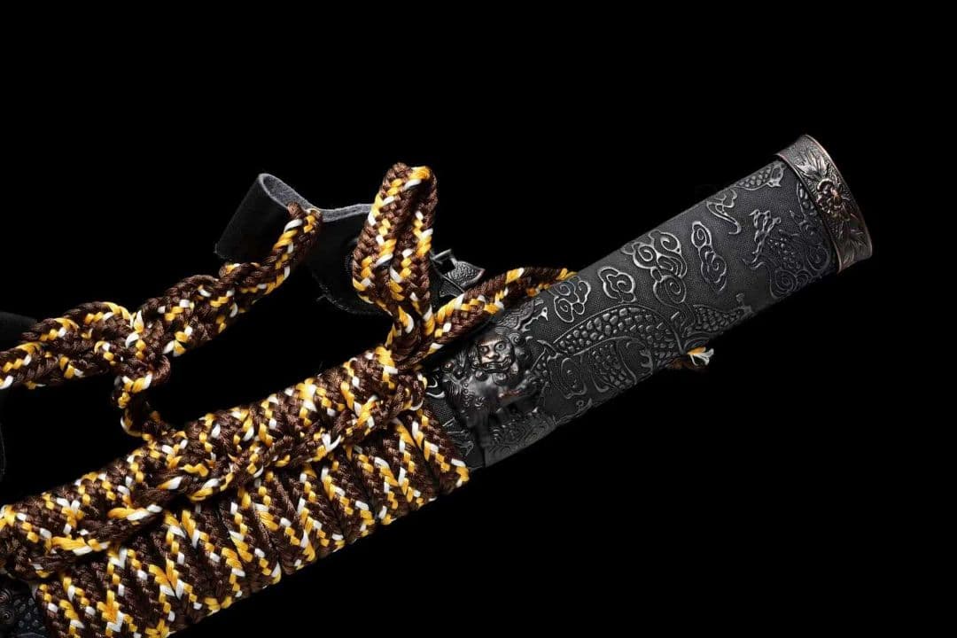 【黒獅子刀】古兵器 武具 刀装具 日本刀　模造刀 居合刀 武士道 鑑賞用 美術刀