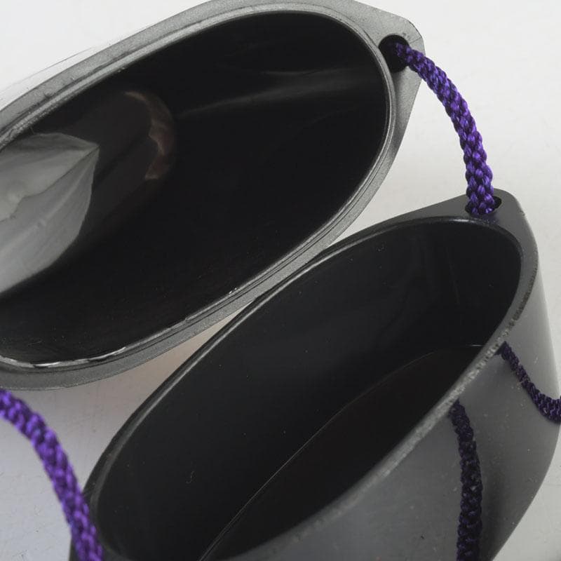 時代提げ物 黒漆 丸に片喰蒔絵 印籠 薬入 根付 緒締め玉 C 9446 - メルカリ