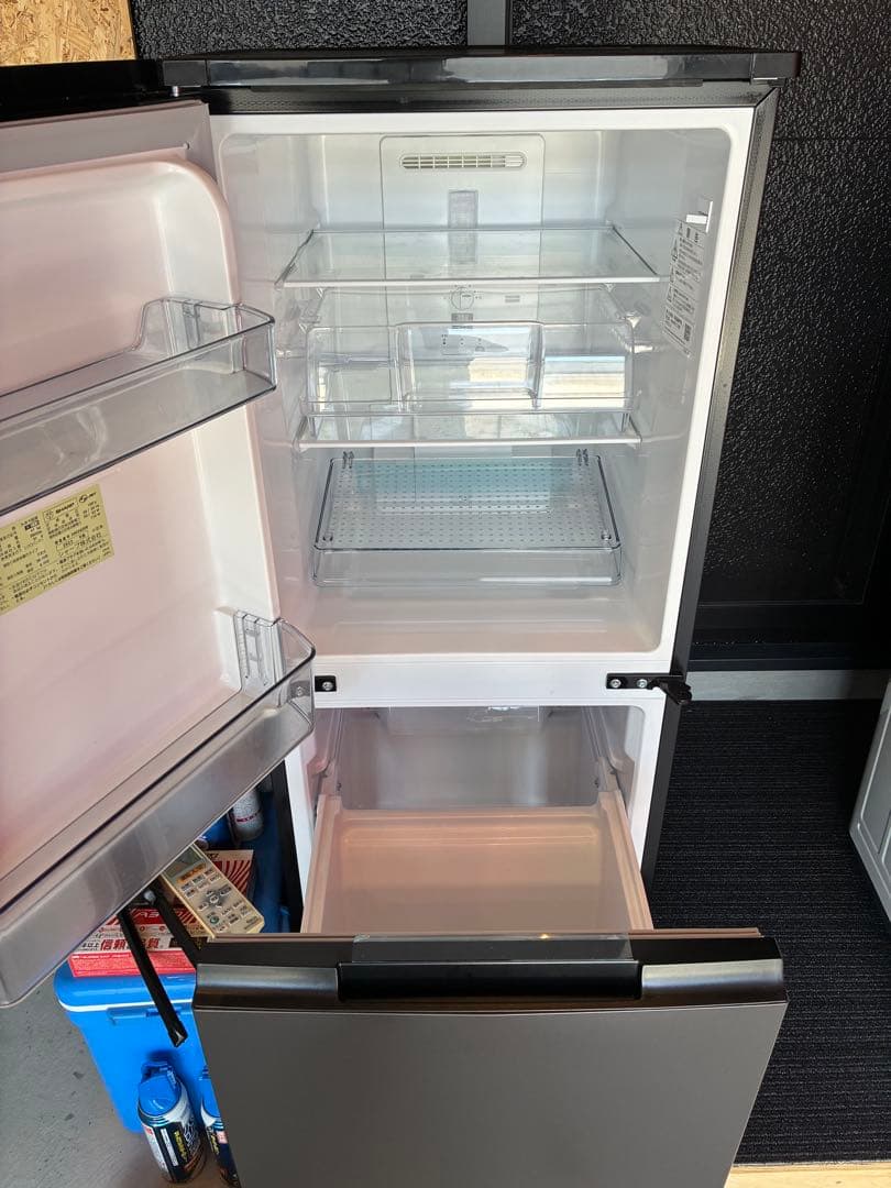 2023年製 冷蔵庫シャープノンフロンSJ-D15J-H