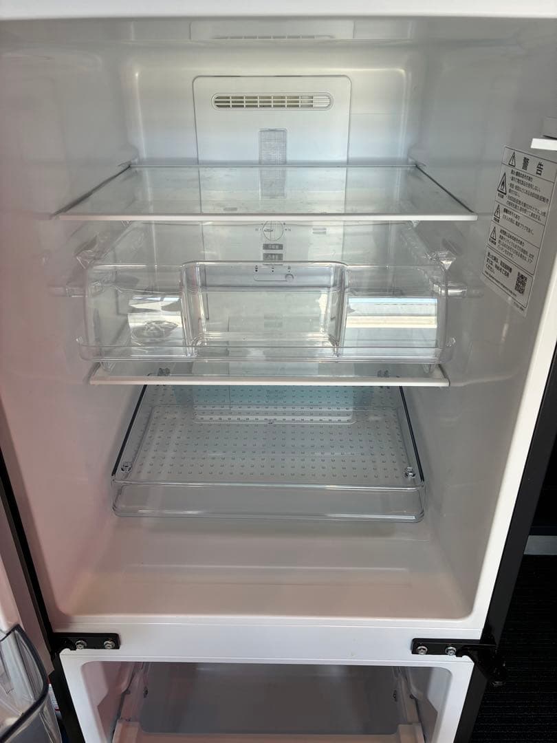 2023年製 冷蔵庫シャープノンフロンSJ-D15J-H