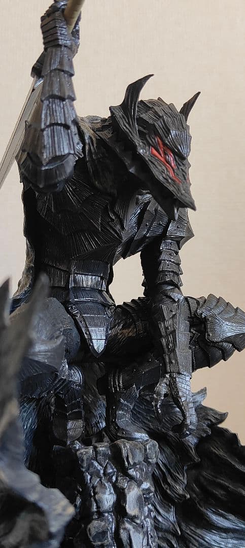 ベルセルク ガッツ 狂戦士の甲冑　フィギュア