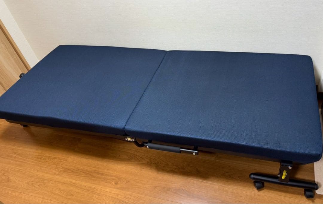 セミシングル 折りたたみ 14段階リクライニング ベット 楽天市場】折りたたみベッド セミシングル 14段階リクライニング 幅