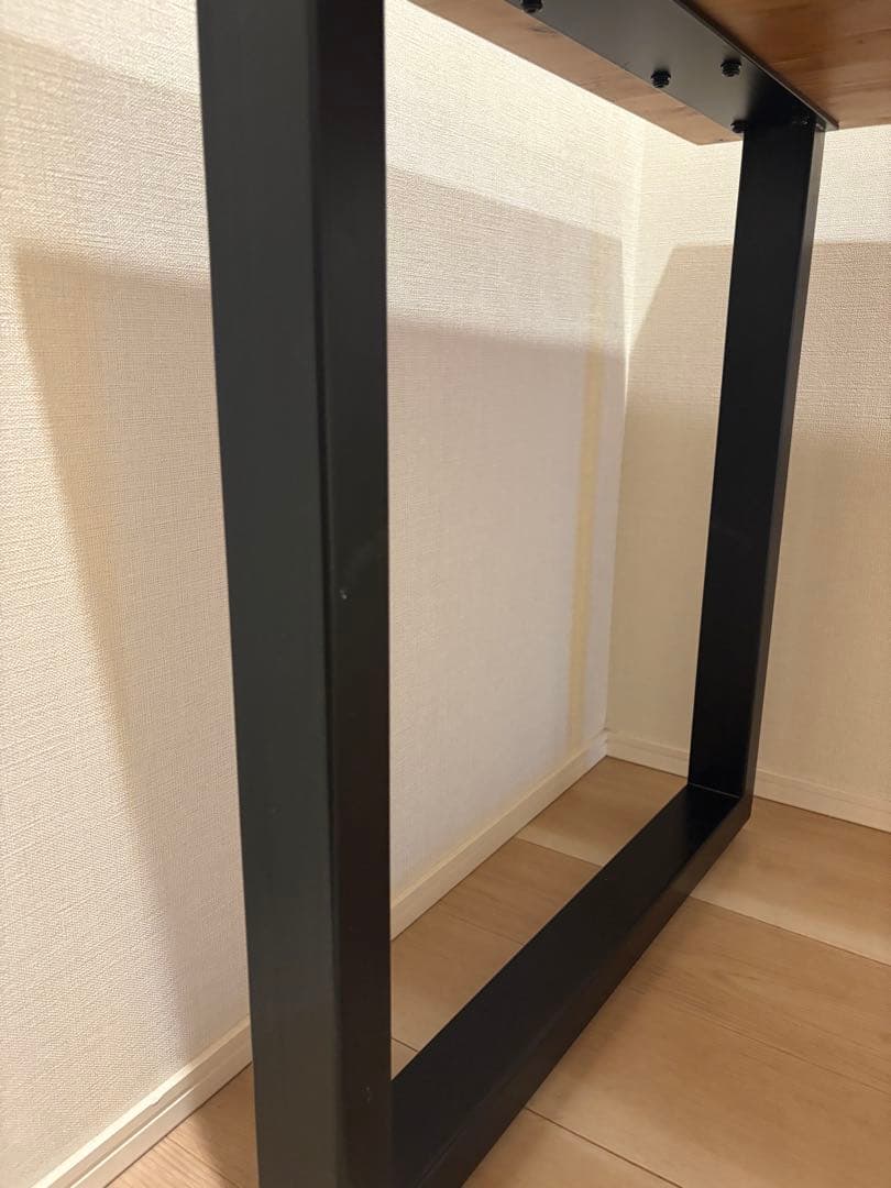 KANADEMONOTHE TABLE / 無垢 杉×Black Steel