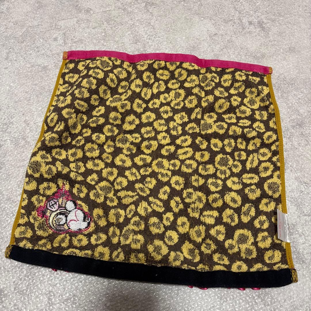 大人気】東京ディズニーリゾート限定 ヒョウ柄ミニーちゃんタオル