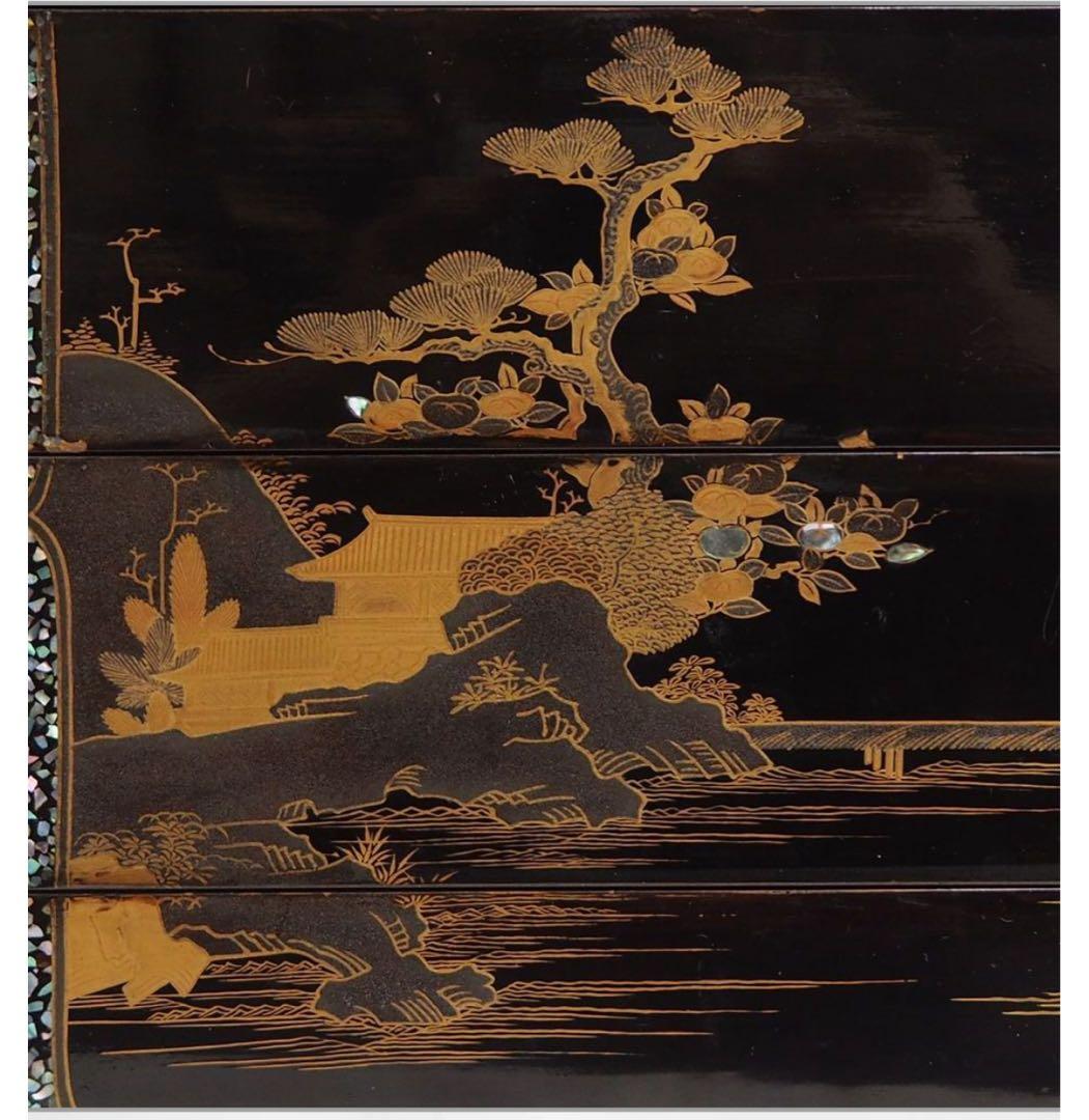 送料無料 旧家蔵出 江戸時代 螺鈿蒔絵山水楼閣文4重箱 合箱