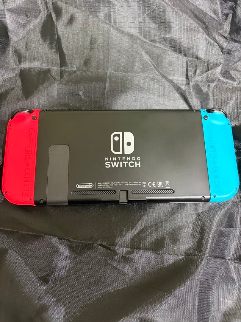 ニ*コ様 Nintendo Switch 本体 青と赤ジョイコン