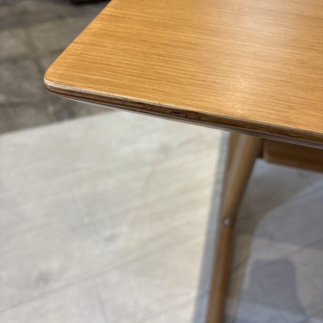 無印良品　リビングでもダイニングでも使えるテーブル【直接取引可能】