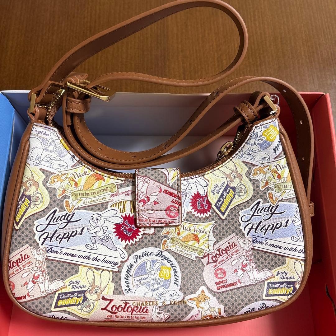 CHARLES & KEITH ズートピア キャラクター ショルダーバッグ