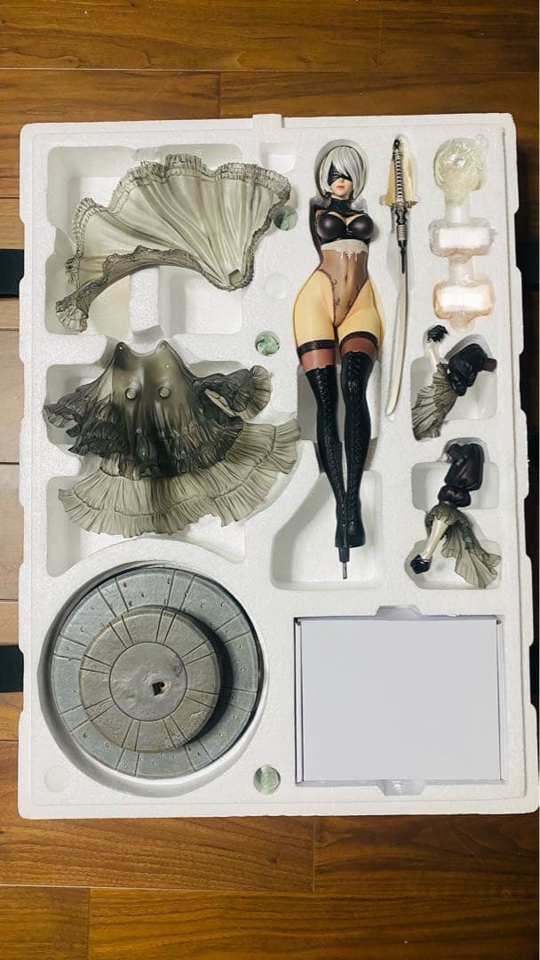 ぞ*う様 ニーアオートマタ　2B スタチュー　1/4 フィギュア