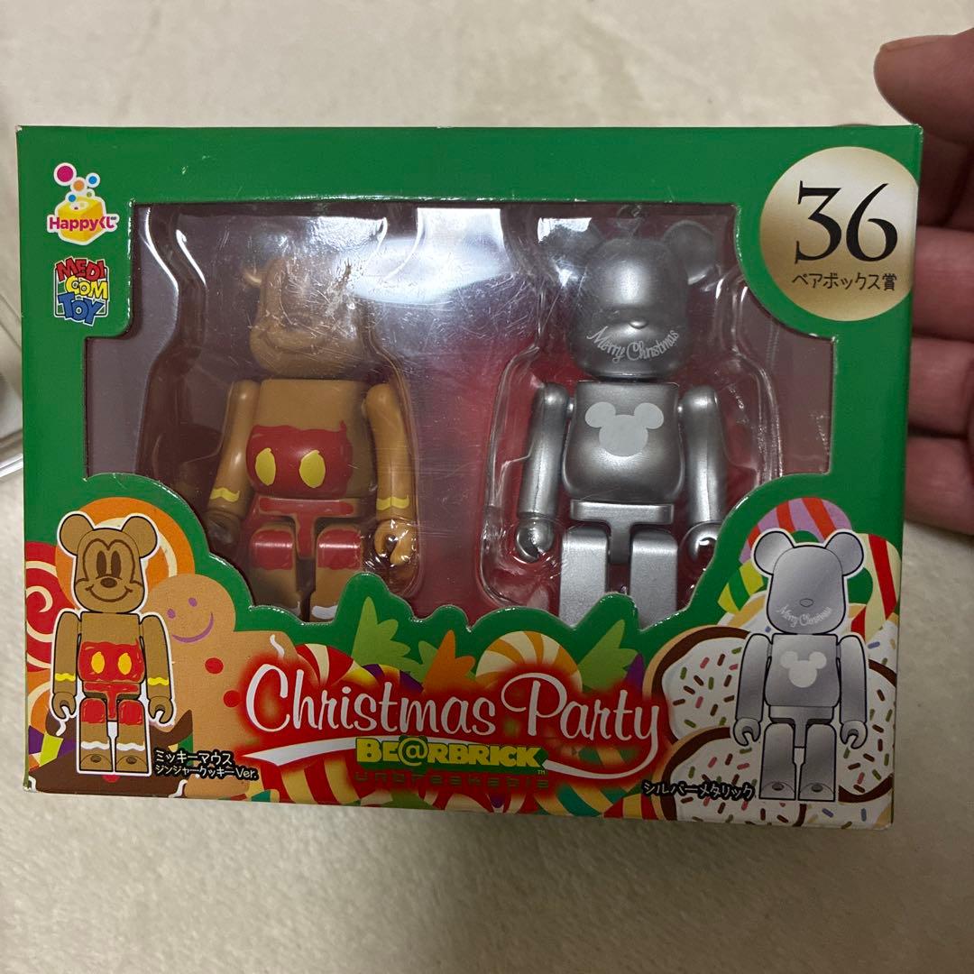 ピクサーキャラクター フィギュアセット & ディズニーオーナメント