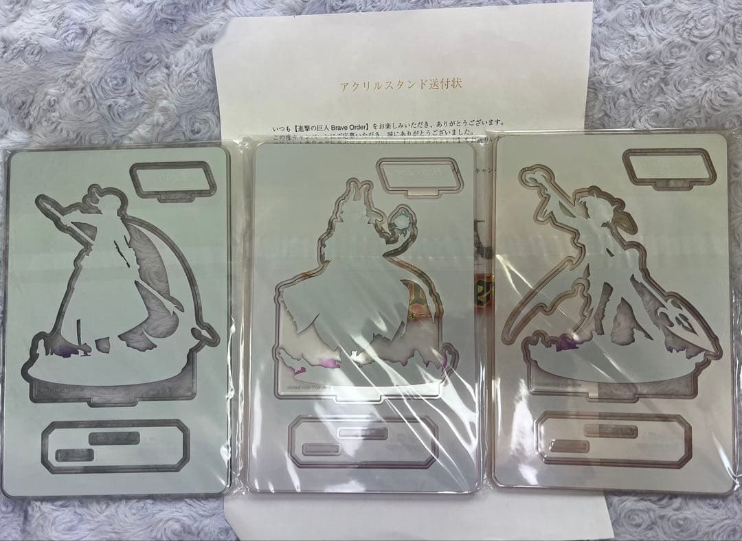 非売品 進撃の巨人 ブレオダ 当選アクリルスタンド リヴァイ ハンジ サシャ