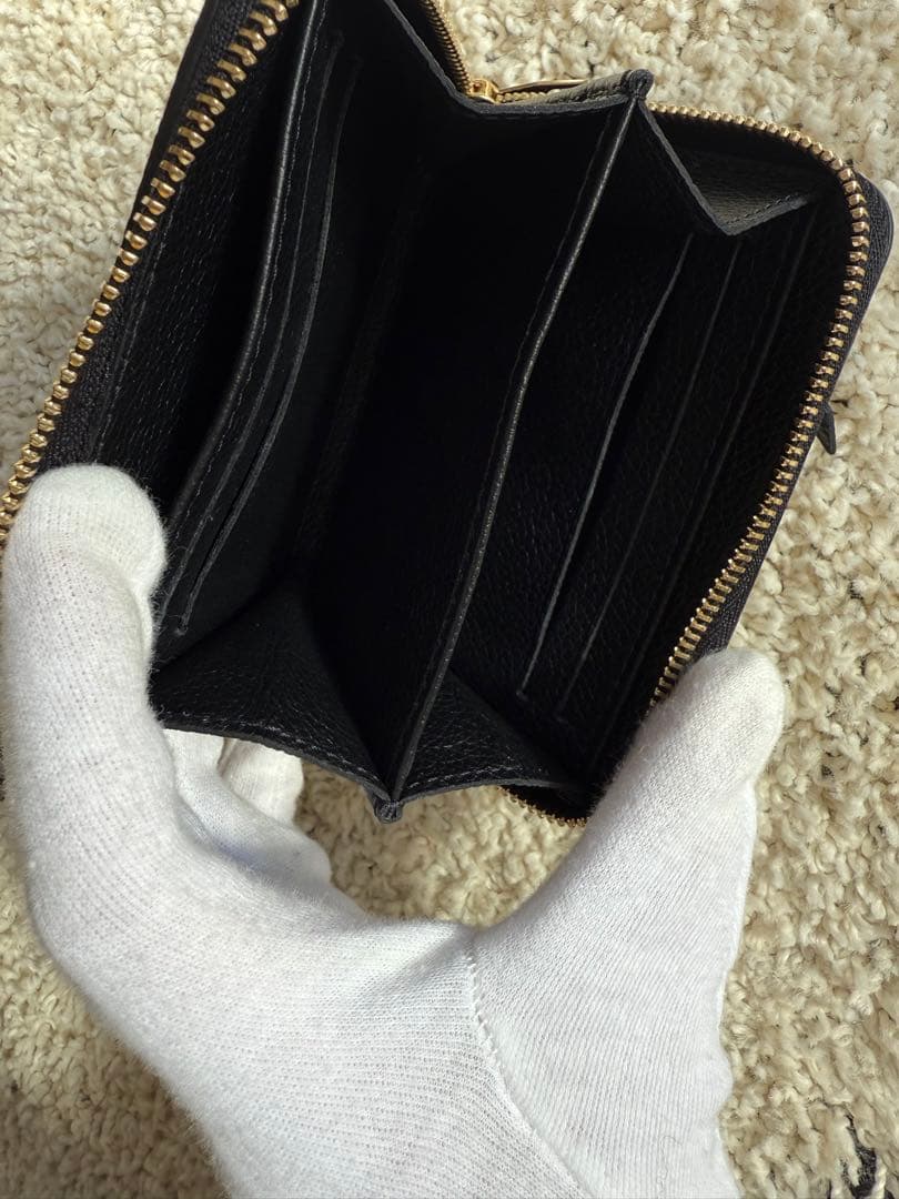 新品同様 Louis Vuitton ジッピーパース