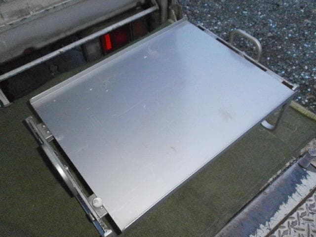 米軍 アルミ製 フォールディング テーブル MEDICAL TABLE - メルカリ