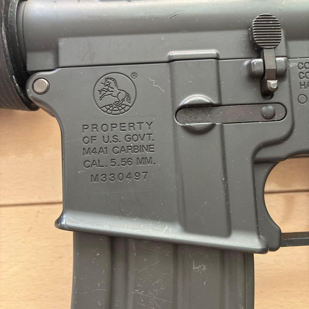 東京マルイ M4A1 CARBINE 電動ガン マガジン2本 充電器付 中古品