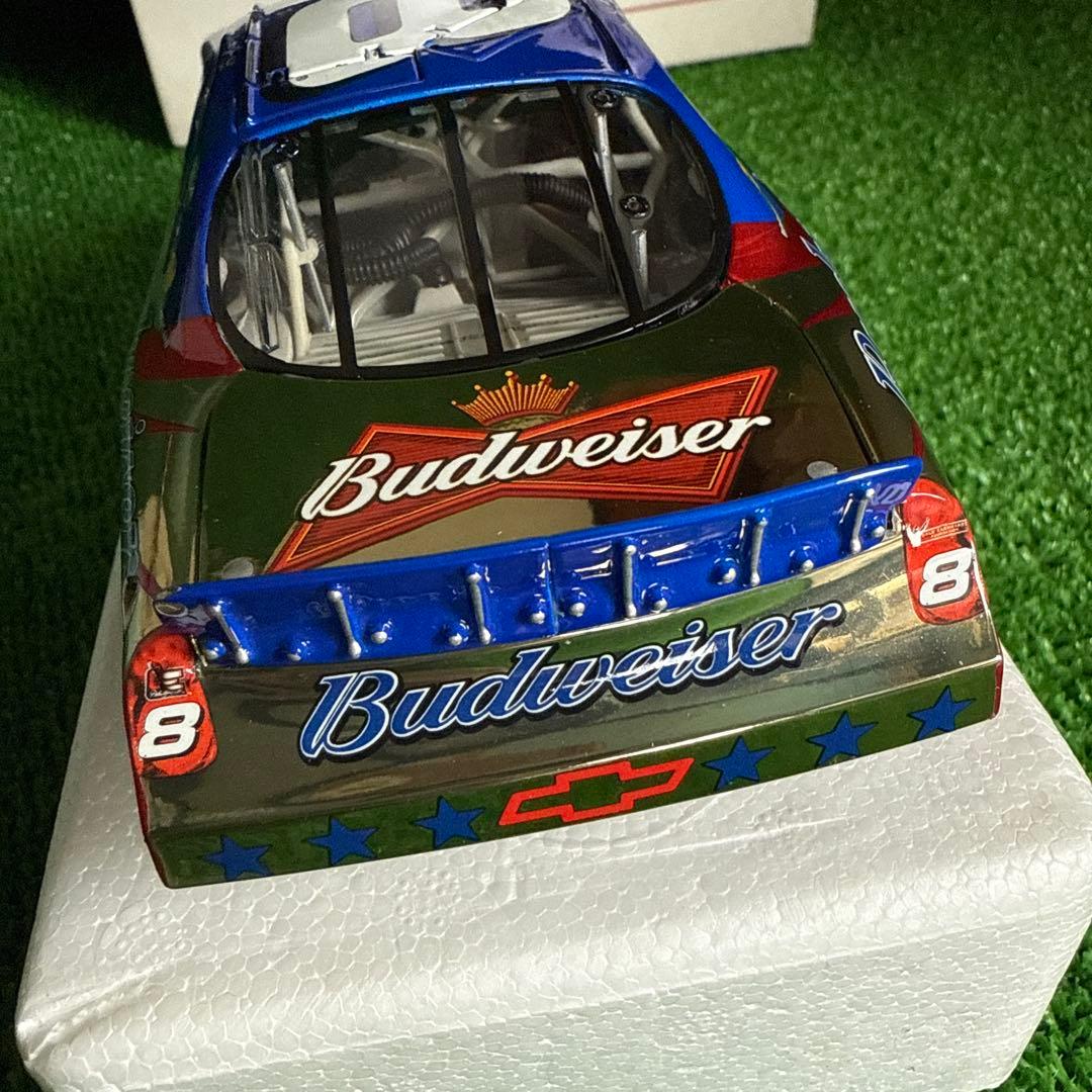 ＆【A0118】激レア 2007 デイル・アーンハートJR #8 レーシングカー