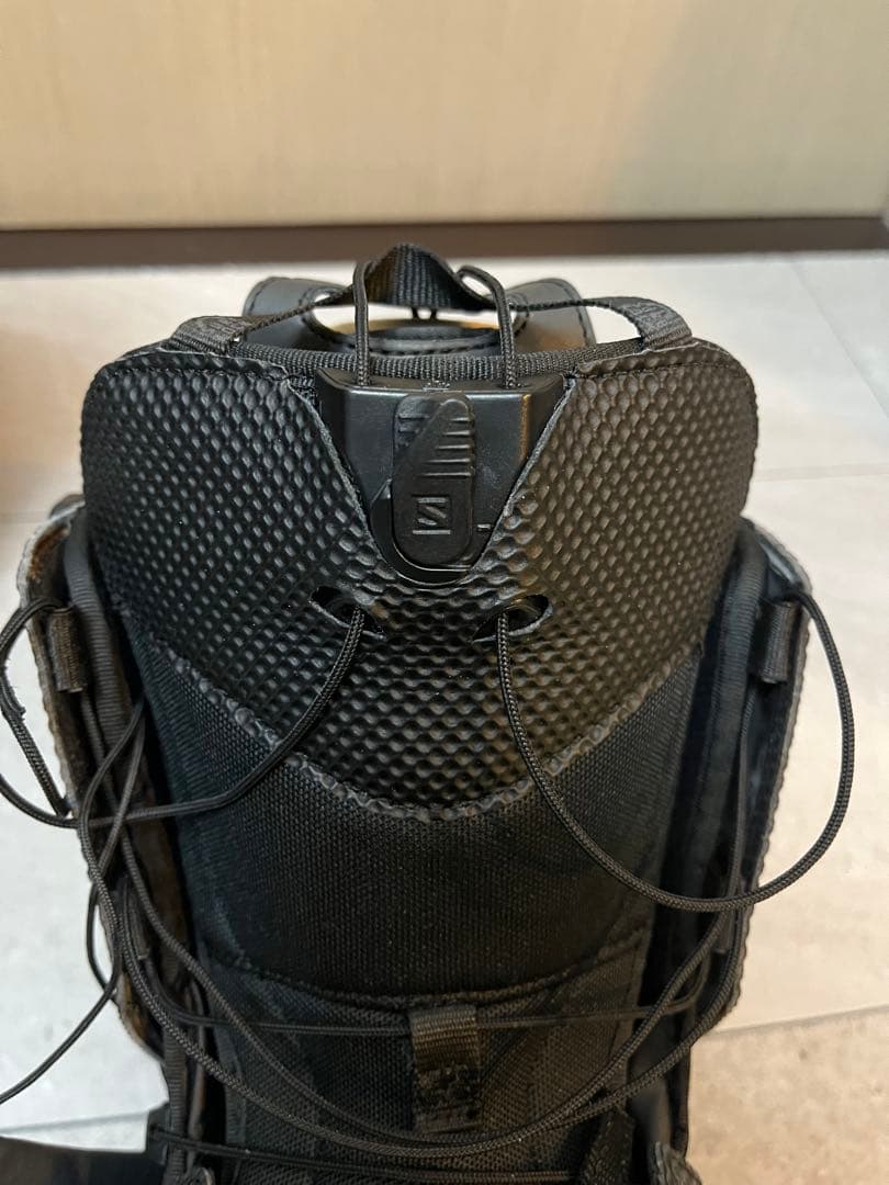 新品未使用 SALOMON スノーボードブーツ 28cm