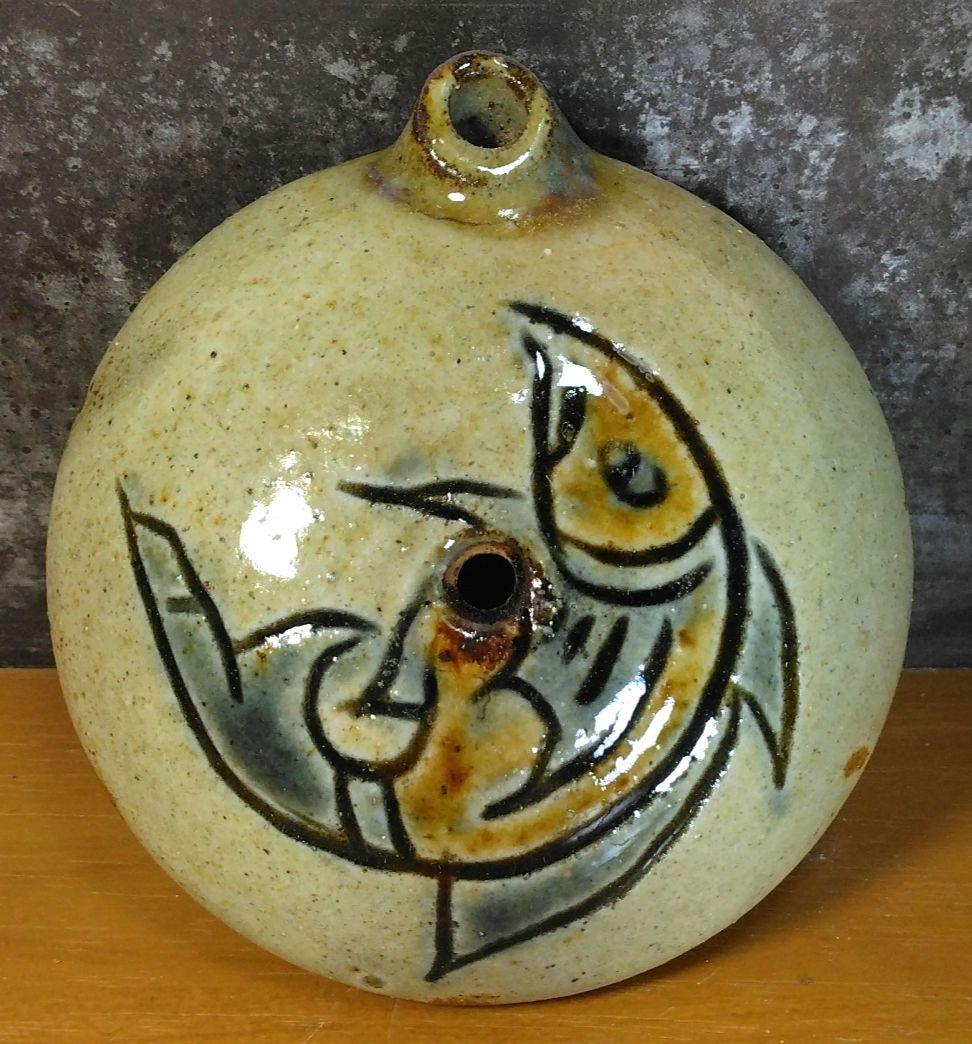 人間国宝 金城次郎 壷屋焼水滴 栞 共箱 美品 壺屋焼 魚紋