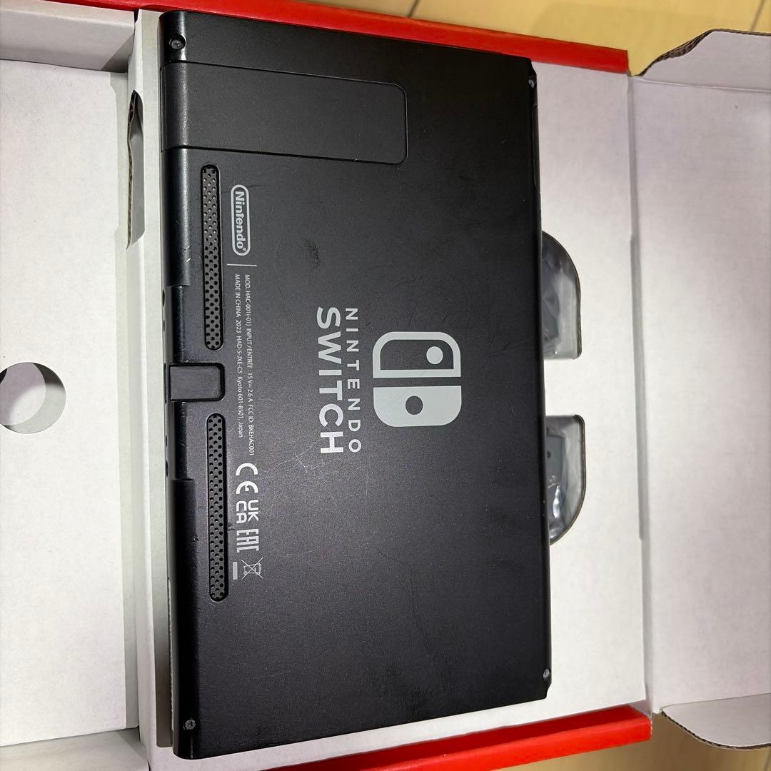 Nintendo Switch 本体　（A 当方の識別）