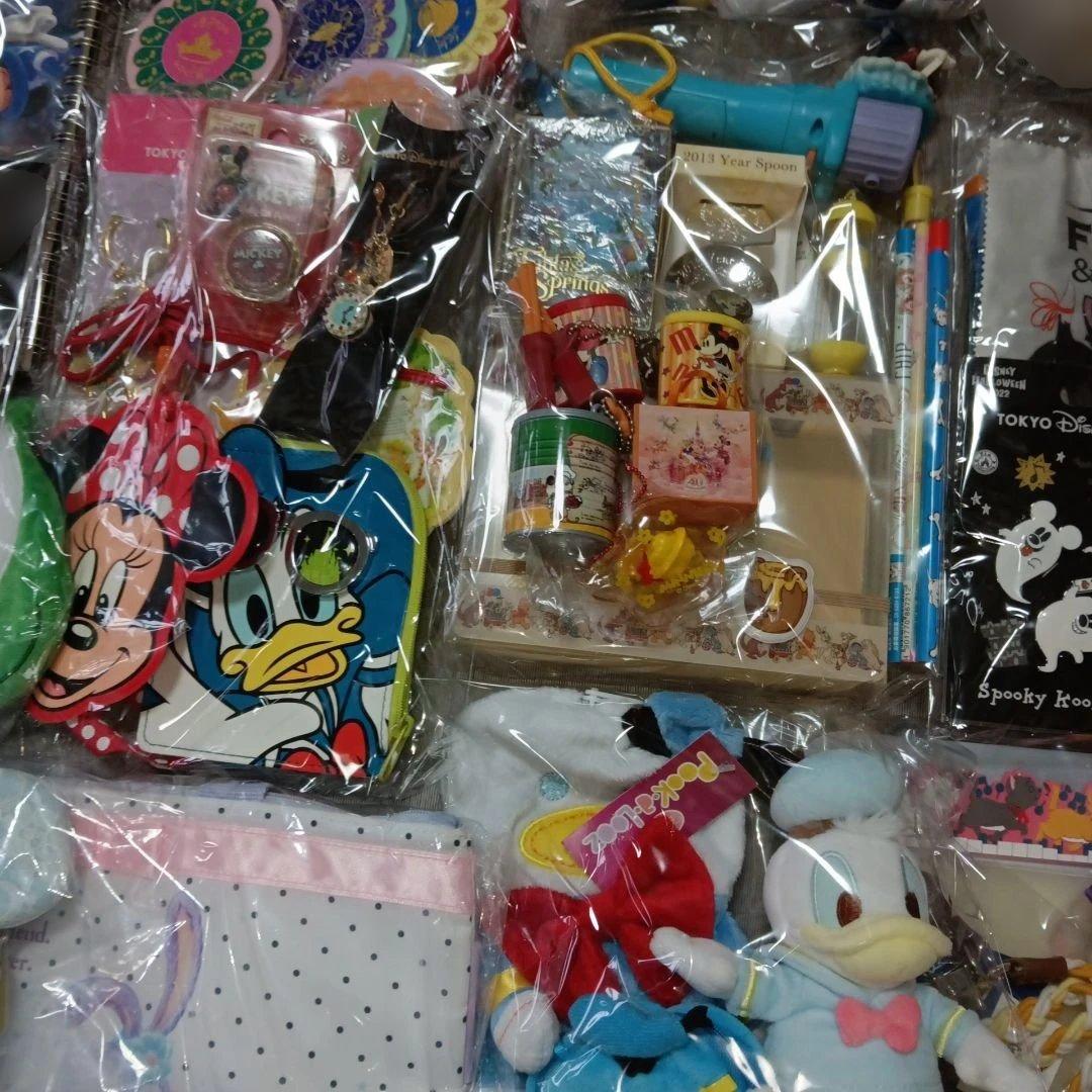 ディズニーグッズまとめ売り