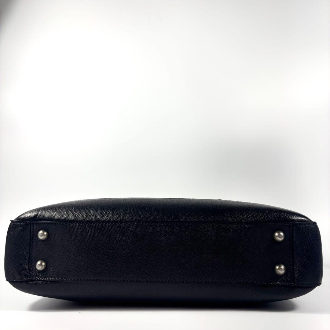 ✨美品✨ペッレモルビダ ビジネスバッグ A4可 キャピターノ ブラック 黒