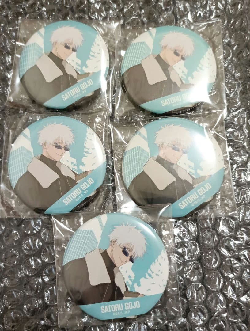 呪術廻戦カフェ 2024 渋谷事変 五条悟 缶バッジ - メルカリ