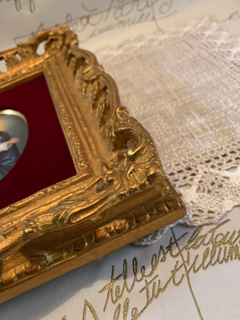 ドイツ製 破格！アンティーク聖母子の陶板額装品！色が綺麗でマリア様