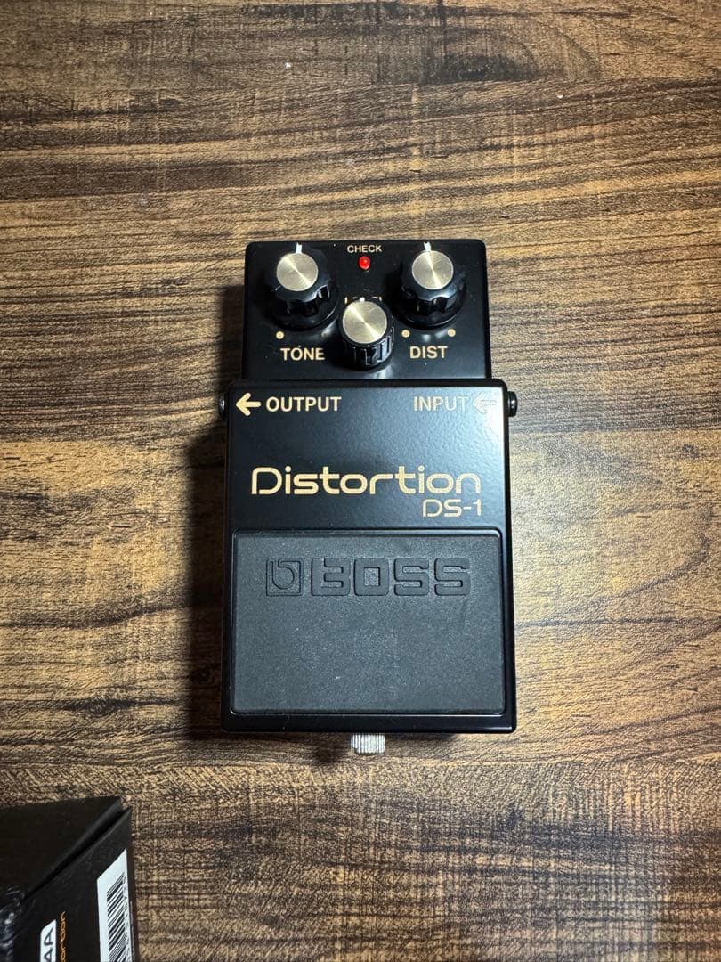 BOSS DS-1-4A Distortion 40周年記念限定モデル