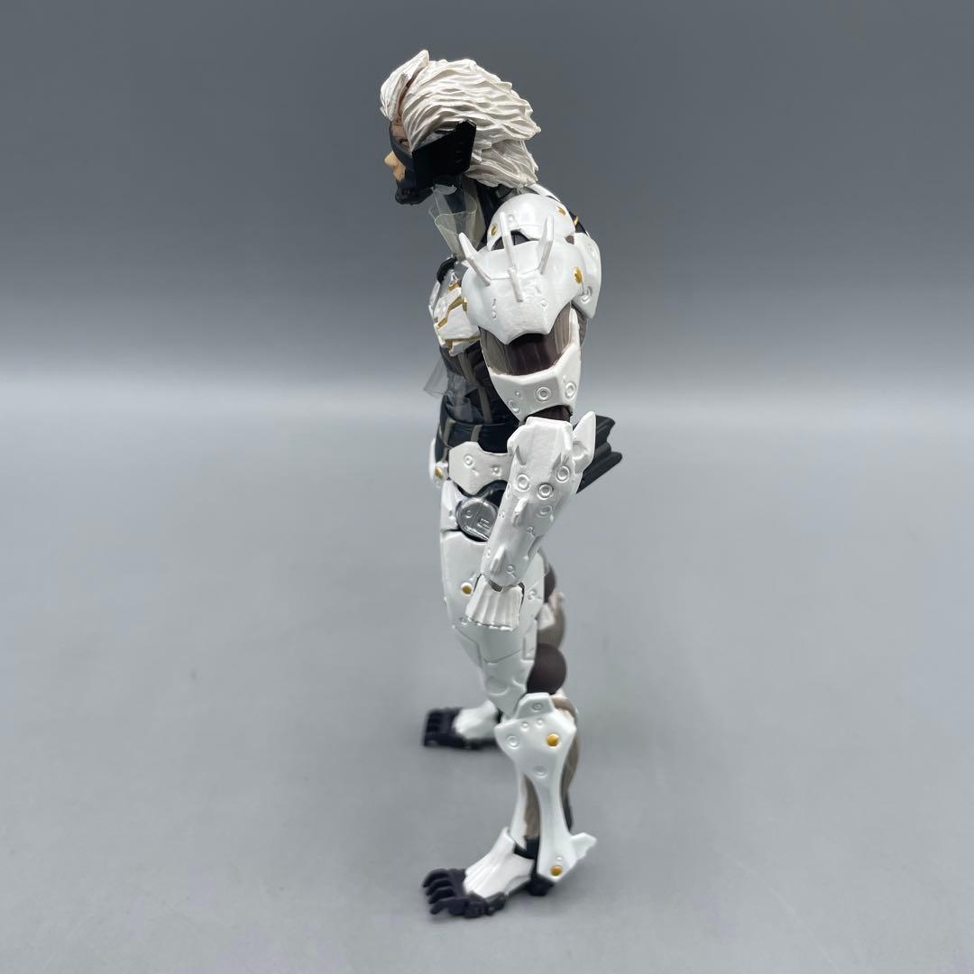 リボルテックヤマグチ No.140EX 雷電 ホワイトアーマー メタルギア