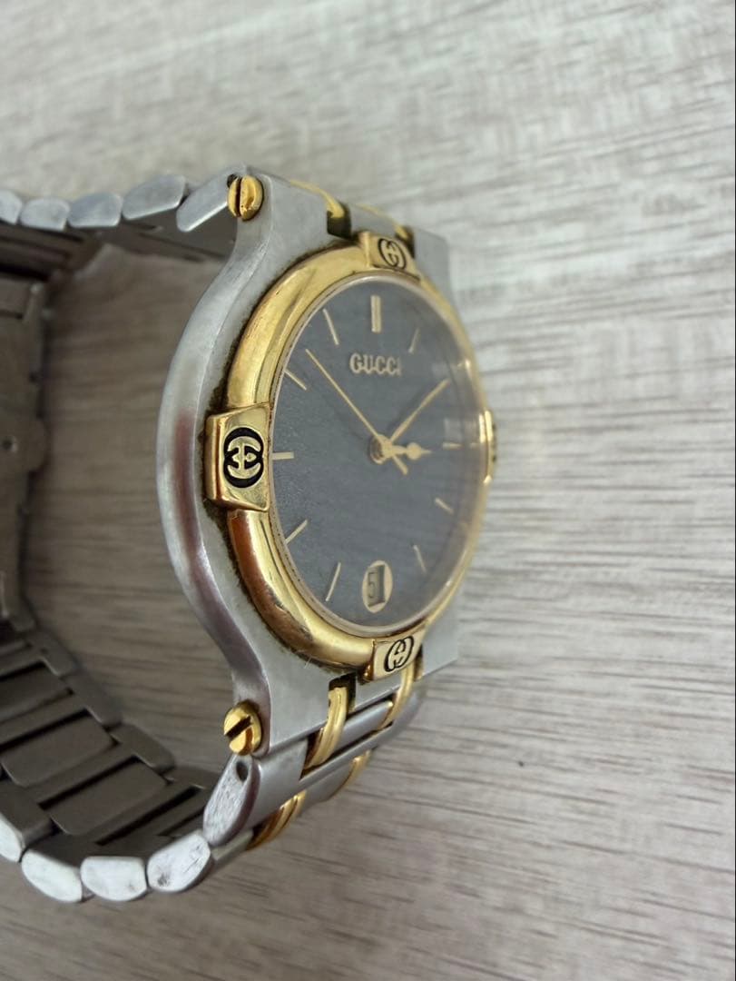 GUCCI 9000M 腕時計 動作未確認