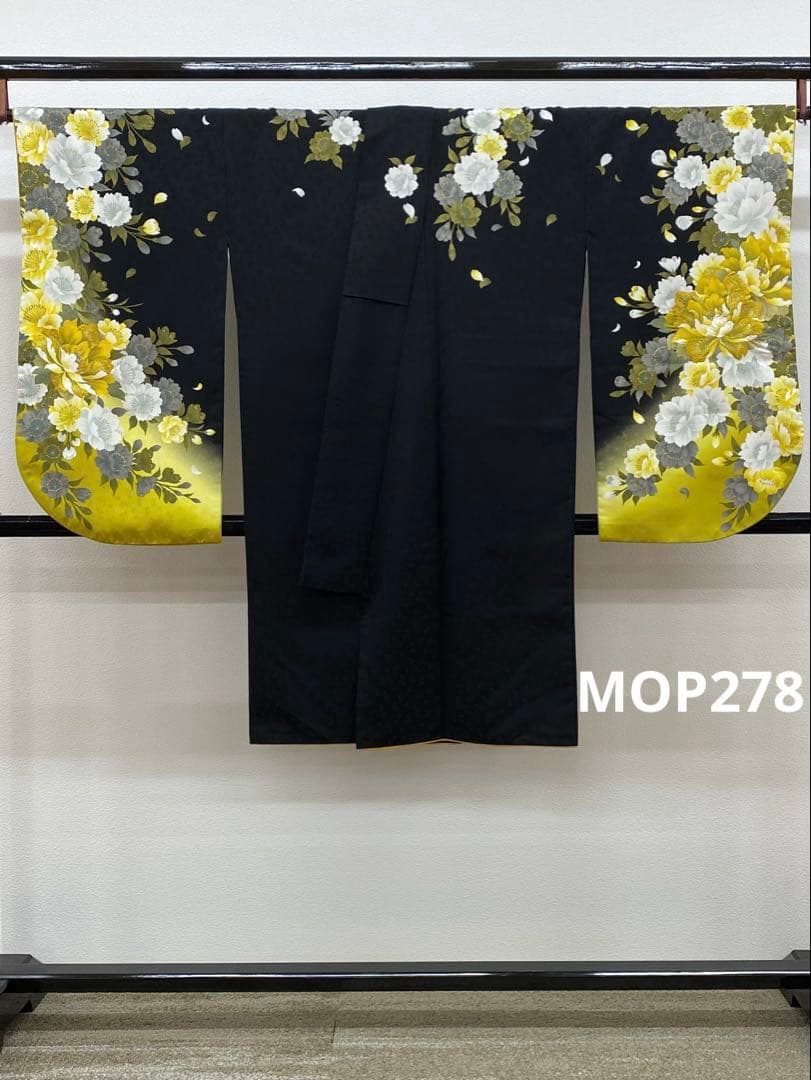 2尺袖 ポリエステル着物 袴用 刺繍 牡丹 紋意匠 2尺袖 ポリエステル着物 袴用 刺繍 牡丹 紋意匠 2尺袖 ポリエステル