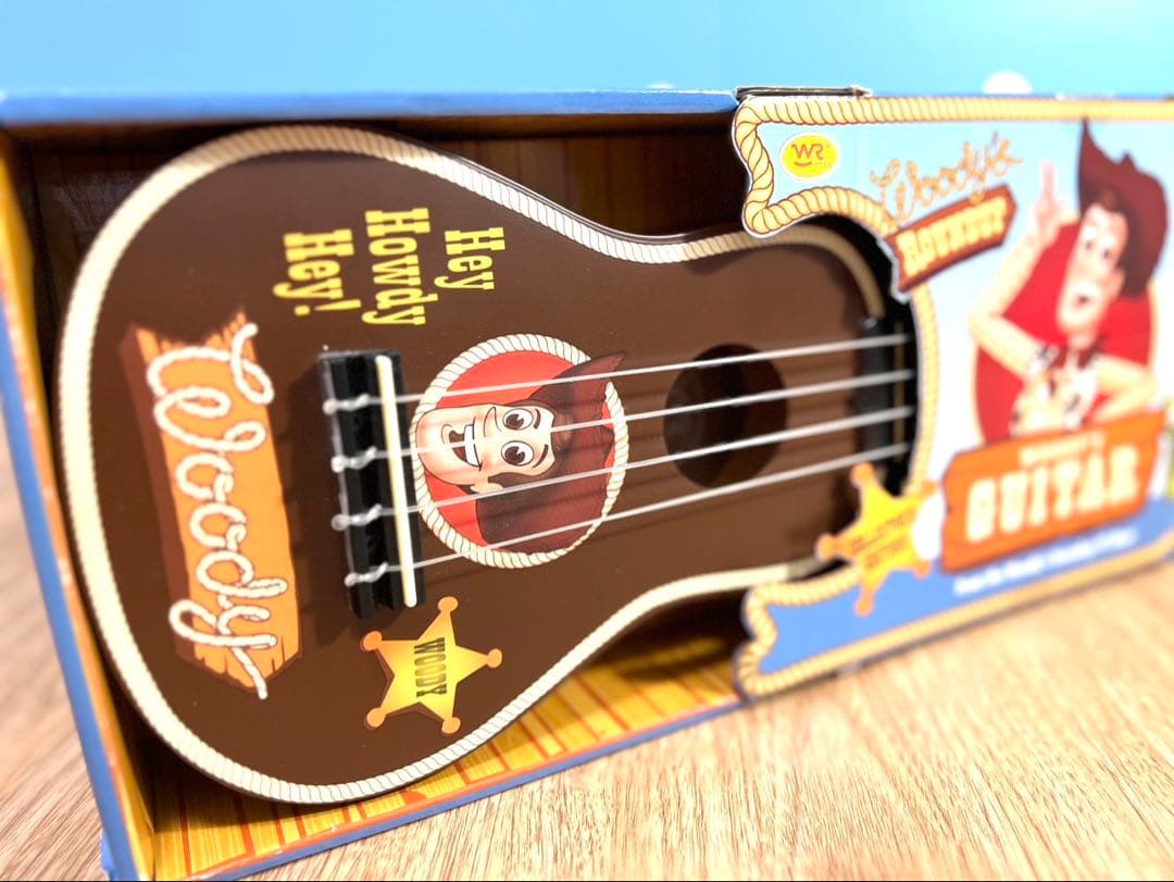 トイストーリー ラウンドアップ ギター & ヨーヨー ウク
