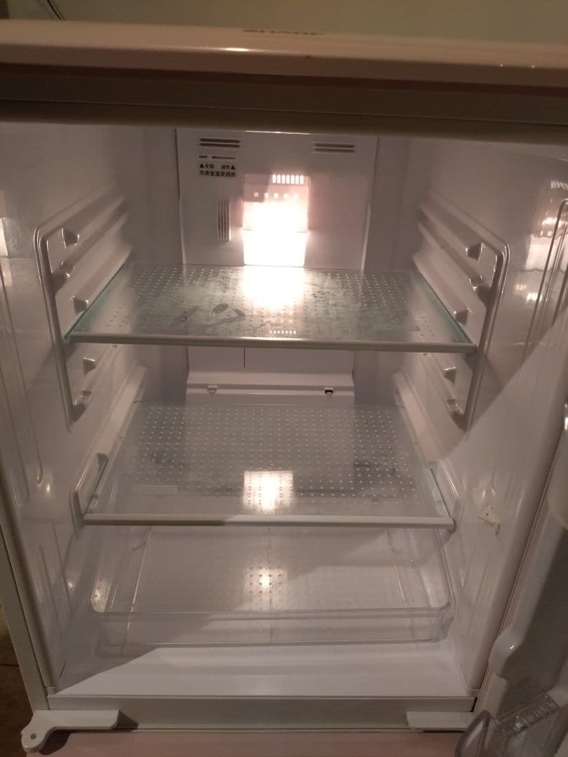 【ランタナ】SHARP ピンク冷蔵庫 ガラス棚3段