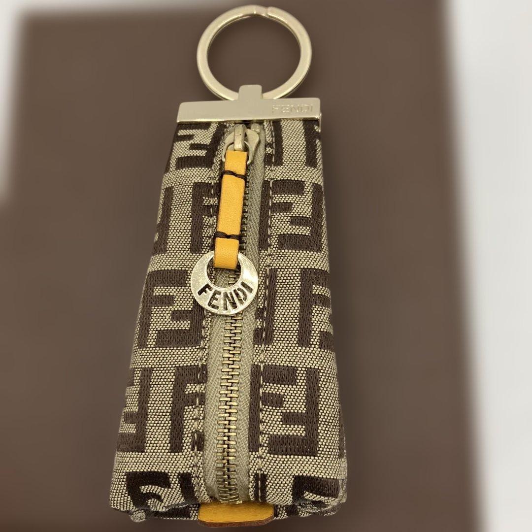 【超美品】FENDI ケース ブラウン・ゴールド
