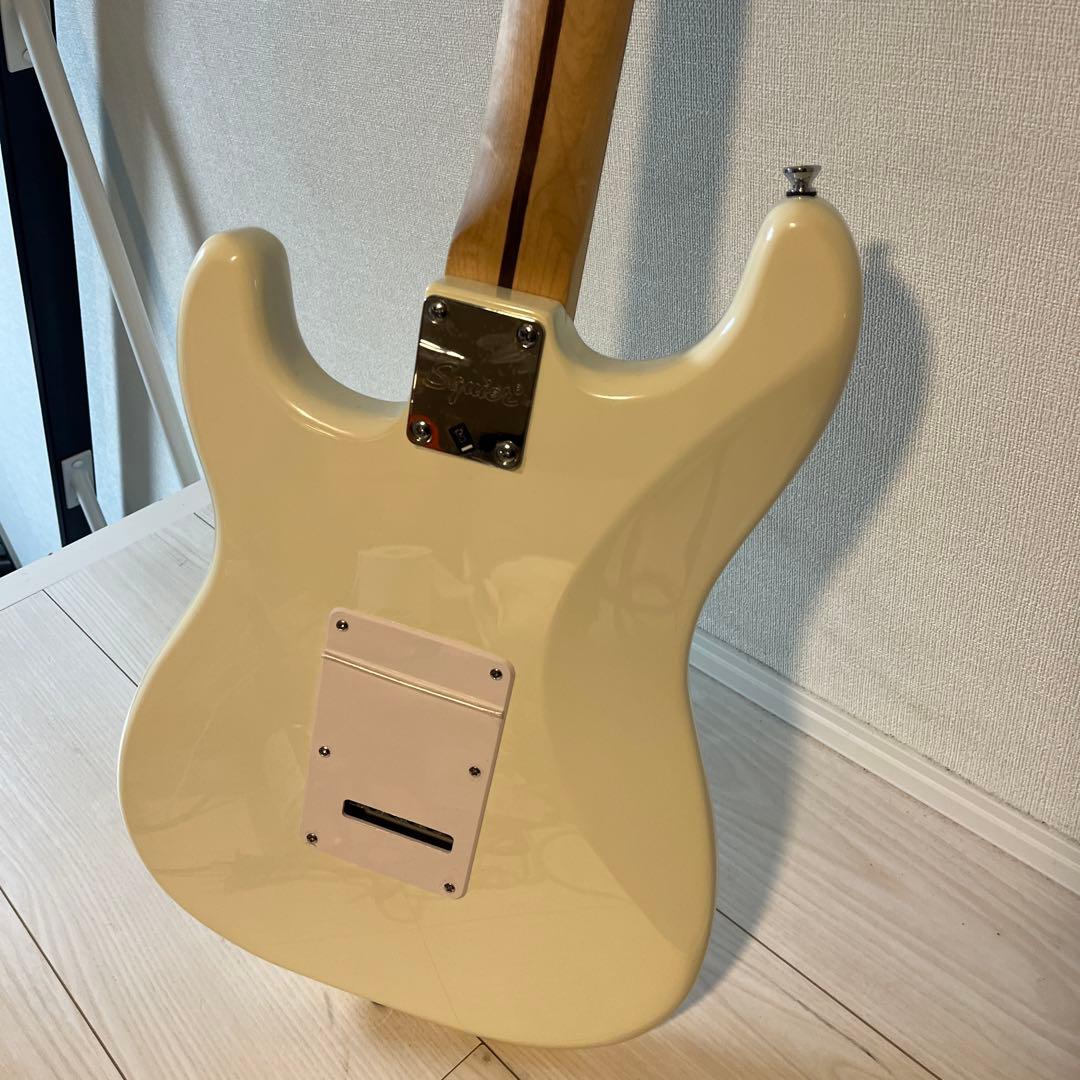 ギター squier by fender stratocaster
