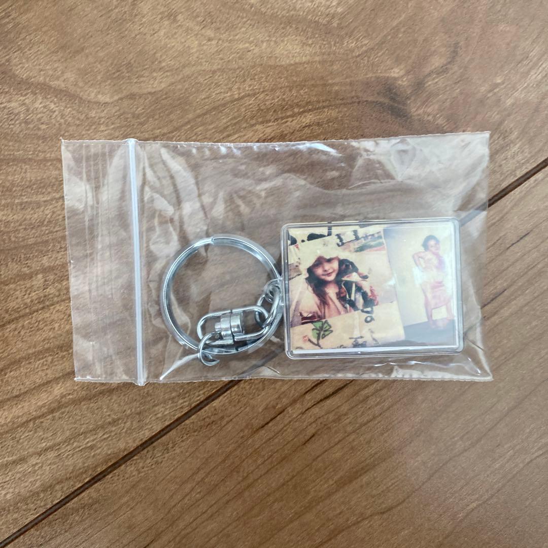 玉城ティナ 直筆サイン入り 赤瓦コースター