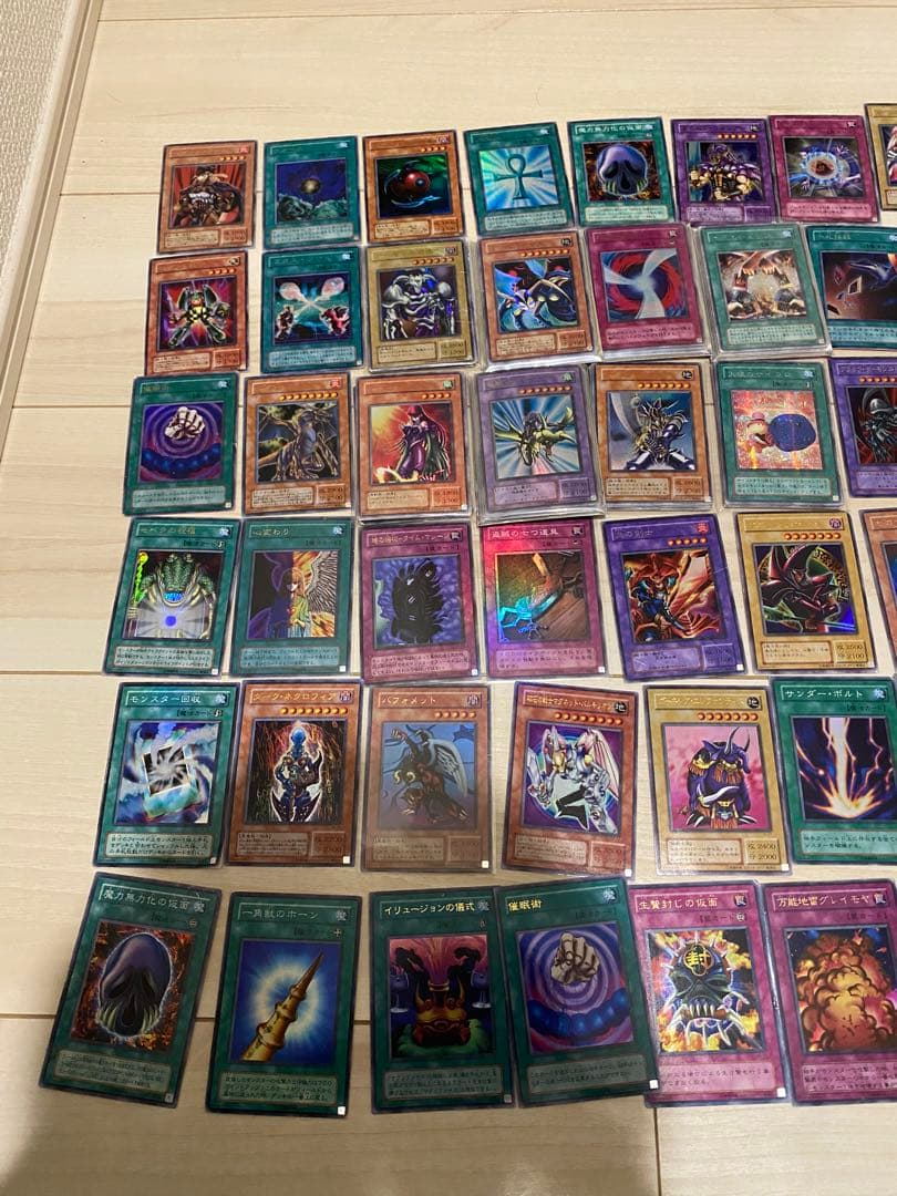 t*o様 1枚50円　遊戯王　2期のみ　スーパーレア以上250枚まとめ売り　セッ