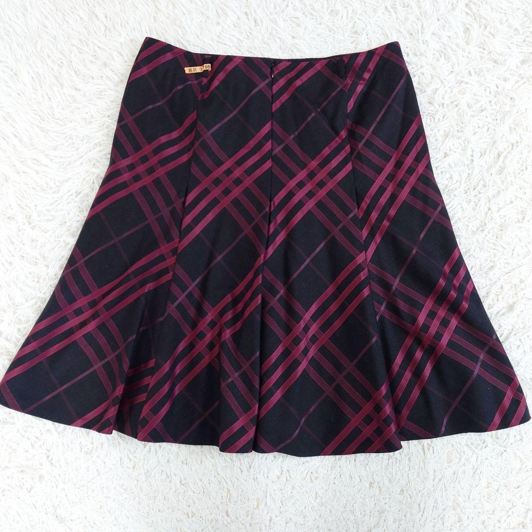 希少大きいサイズ　バーバリーロンドン　ウールフレアスカート　絹混　チェック　48