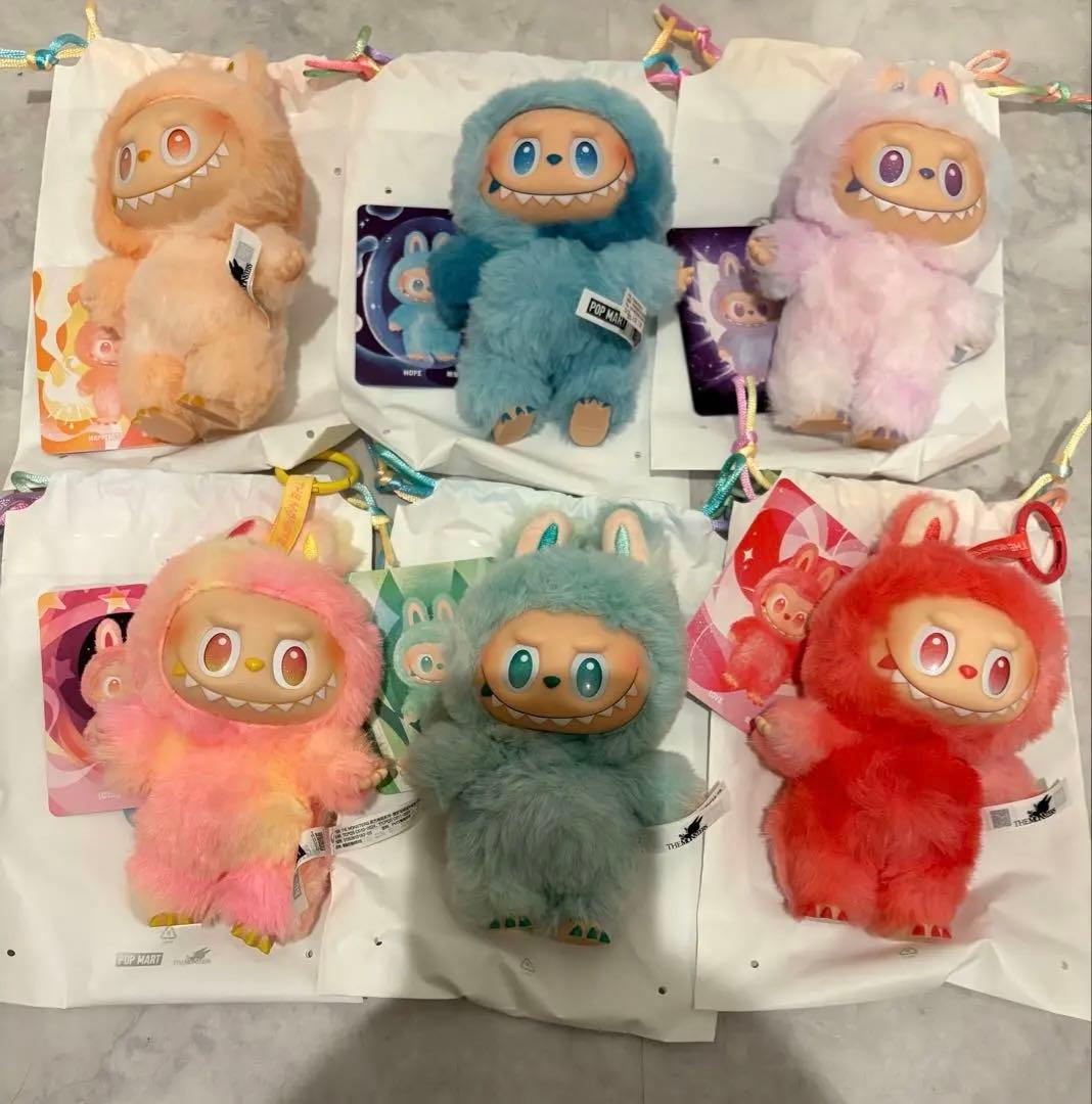 正規品THE MONSTERS Big into Energy ラブブ　エナジー ラブブ エナジー THE MONSTERS Big into Energy THE MONSTERS Big into