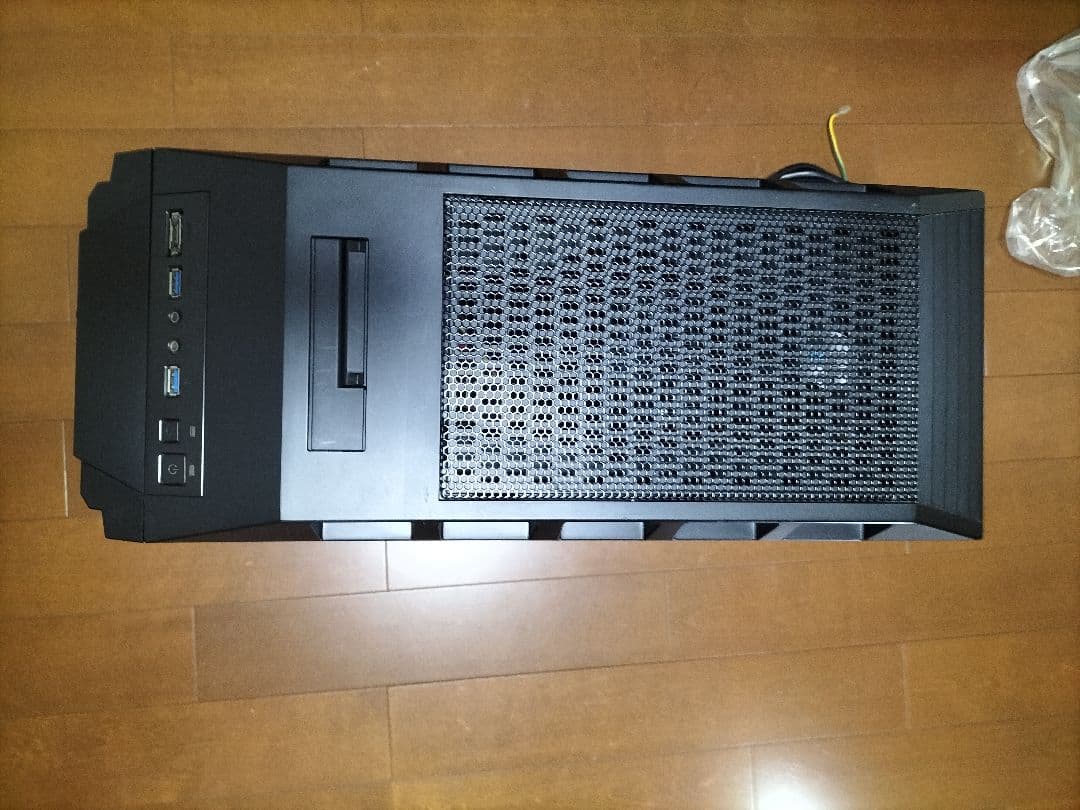 デイトレ 4画面 Windows11 GT 710搭載 Z77 i5