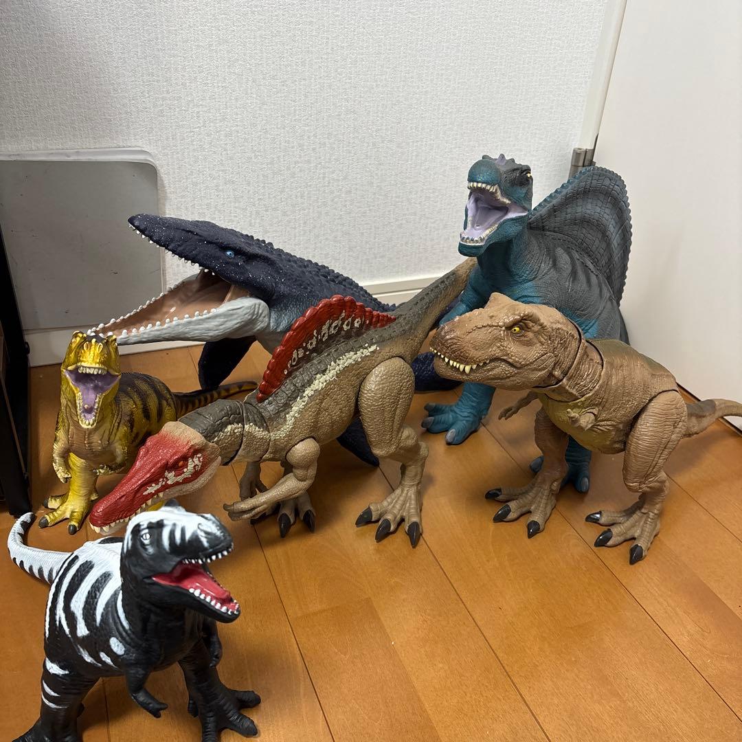 恐竜フィギュア 6体セット　ジュラシックワールド ジュラシックワールド恐竜6体セット