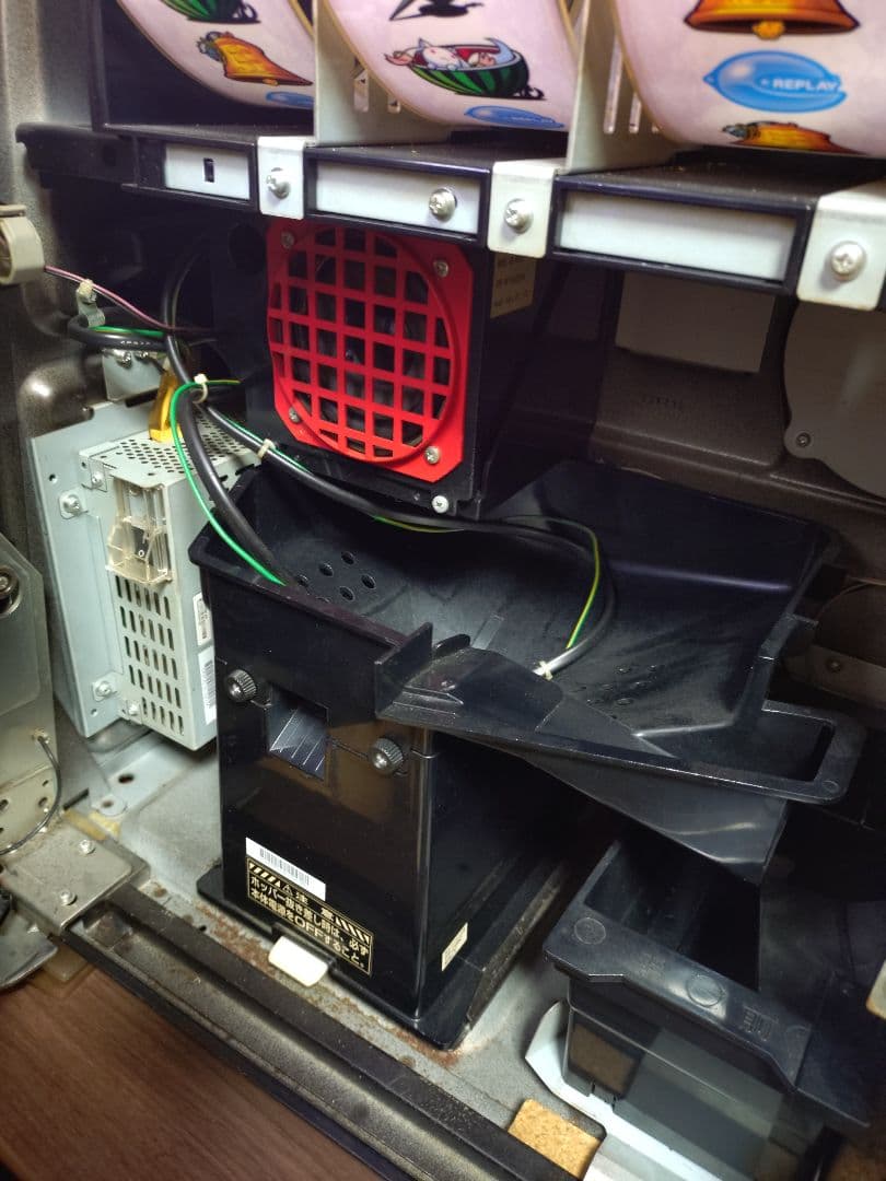 最終値下げ【引き取り限定】パチスロ 5号機 スロット魔法少女まどか