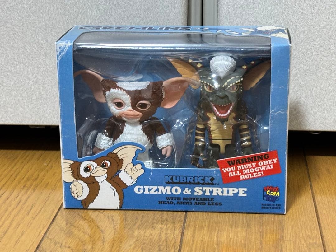 gremlins グレムリン　newera キャップ　kubrick ぬいぐるみ