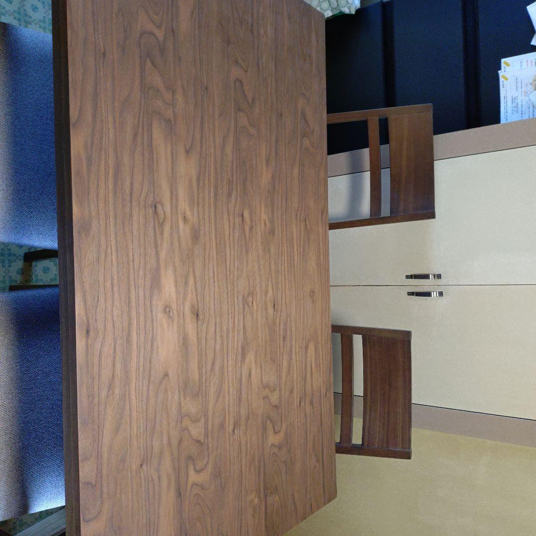 ニトリ　 ダイニングテーブル 4人掛け　2025年5月末まで！