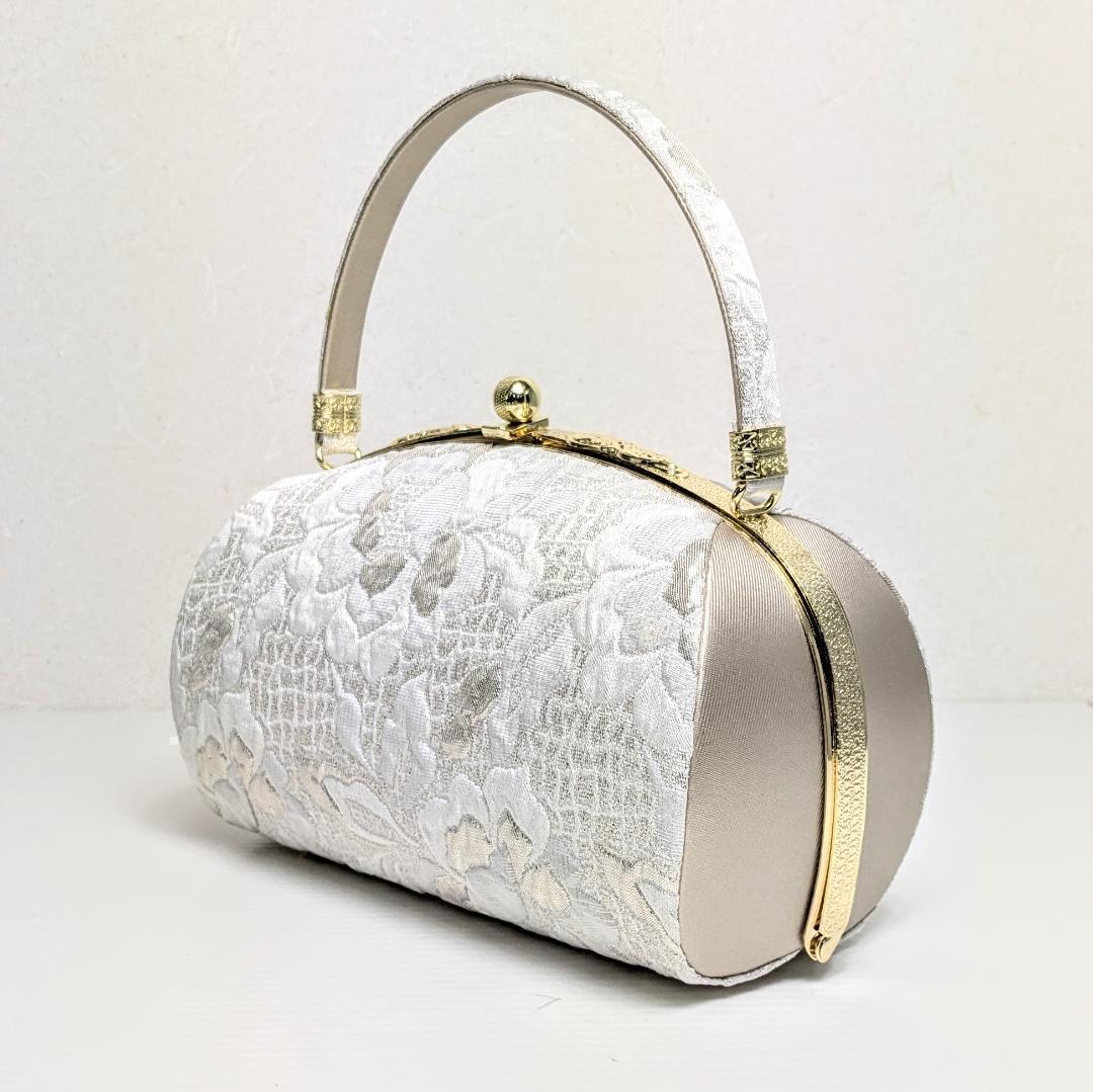 ララロロ様草履バッグセット 帯地 ふくれ織り 白 金 銀 フリーサイズ u102